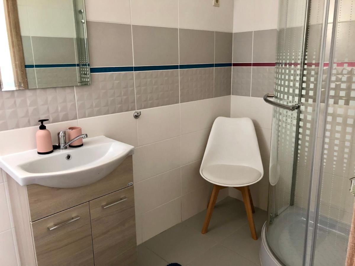 Kovagoors Balaton Wellness Tom Cat Nyaralo 1 Wellness Es 1 Gyermekbarat Apartmannal מראה חיצוני תמונה